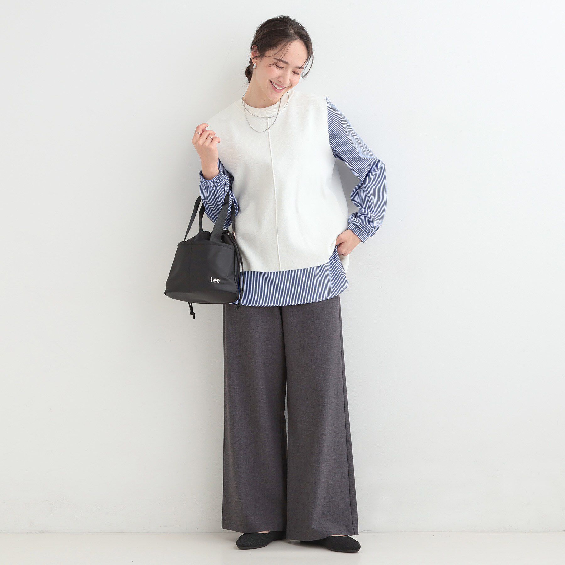 SHOO･LA･RUE「【Lee別注／撥水】巾着ショルダーバッグ」|ショルダー・メッセンジャー|