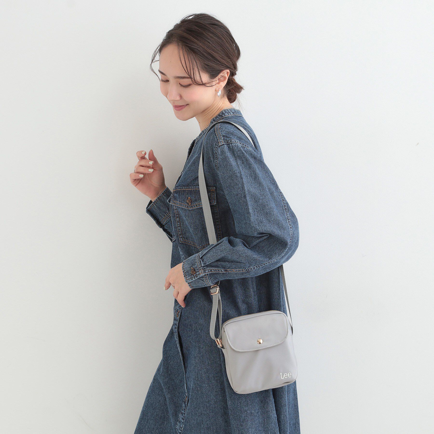 SHOO･LA･RUE「【Lee別注／撥水】ミニショルダー」|ショルダー・メッセンジャー|シルバー(806)