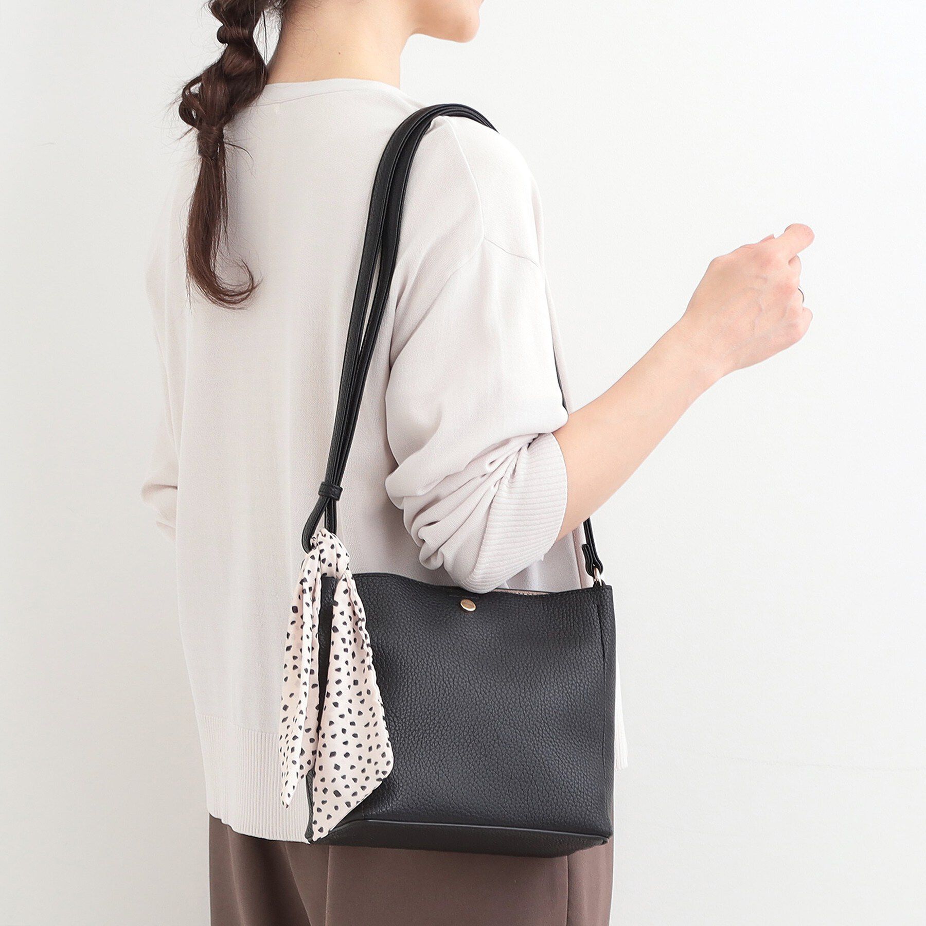 SHOO･LA･RUE「スカーフ付きショルダーバッグ」|ショルダー・メッセンジャー|