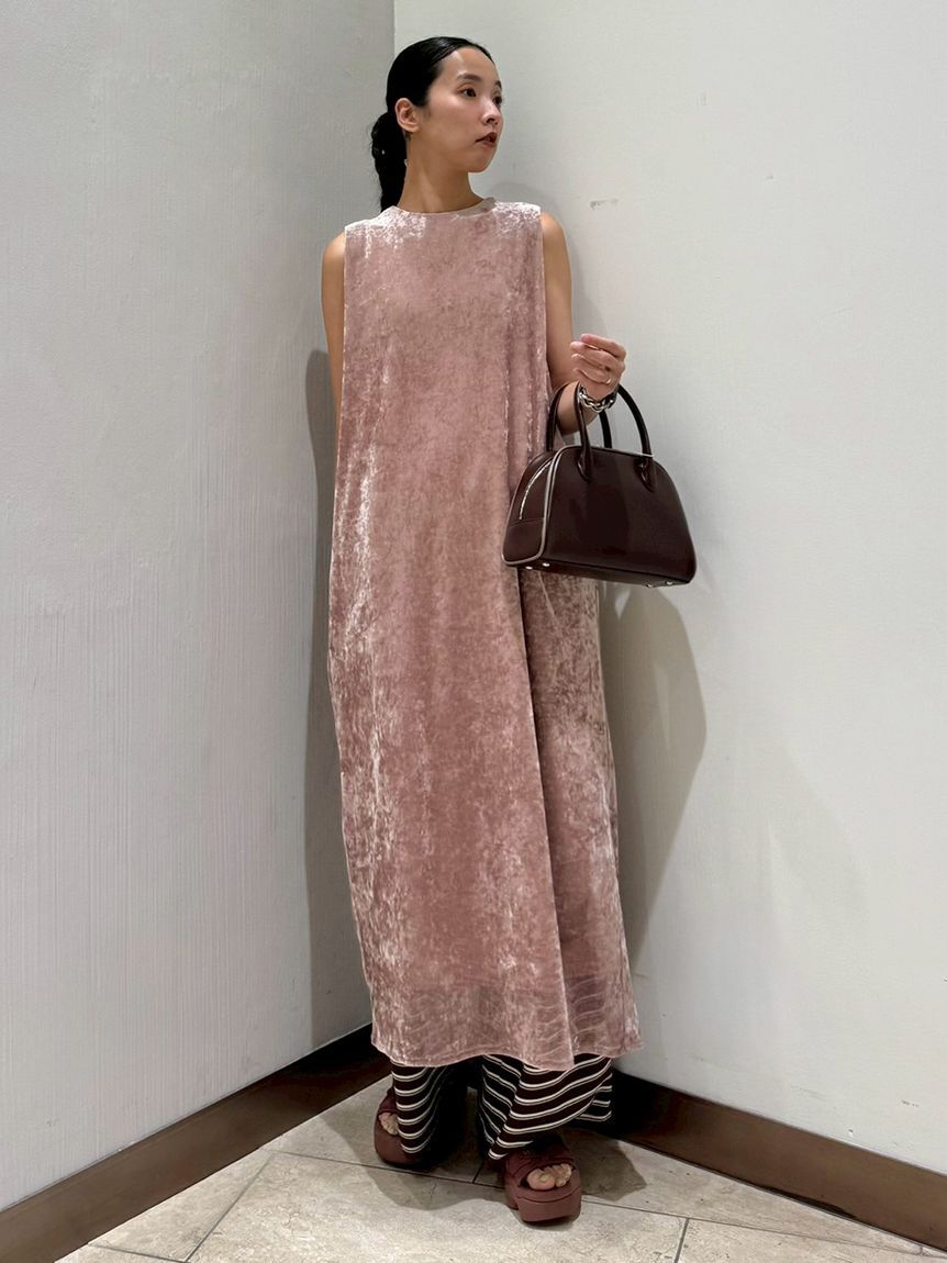 emmi atelier「メッシュベロアバックドレープワンピース」|ワンピース|