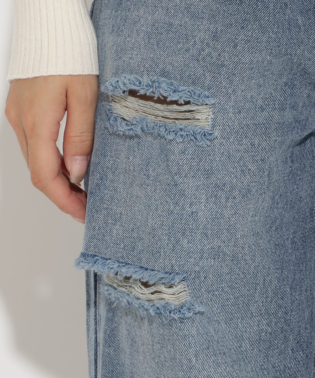 アンドクチュール「パール&times;ビジューダメージデニム」|デニム|