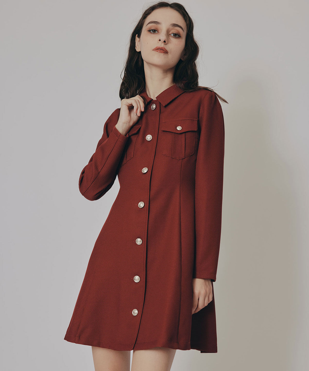 REDYAZEL「エンブレムボタンマイクロワッフルシャツワンピース」|ワンピース|