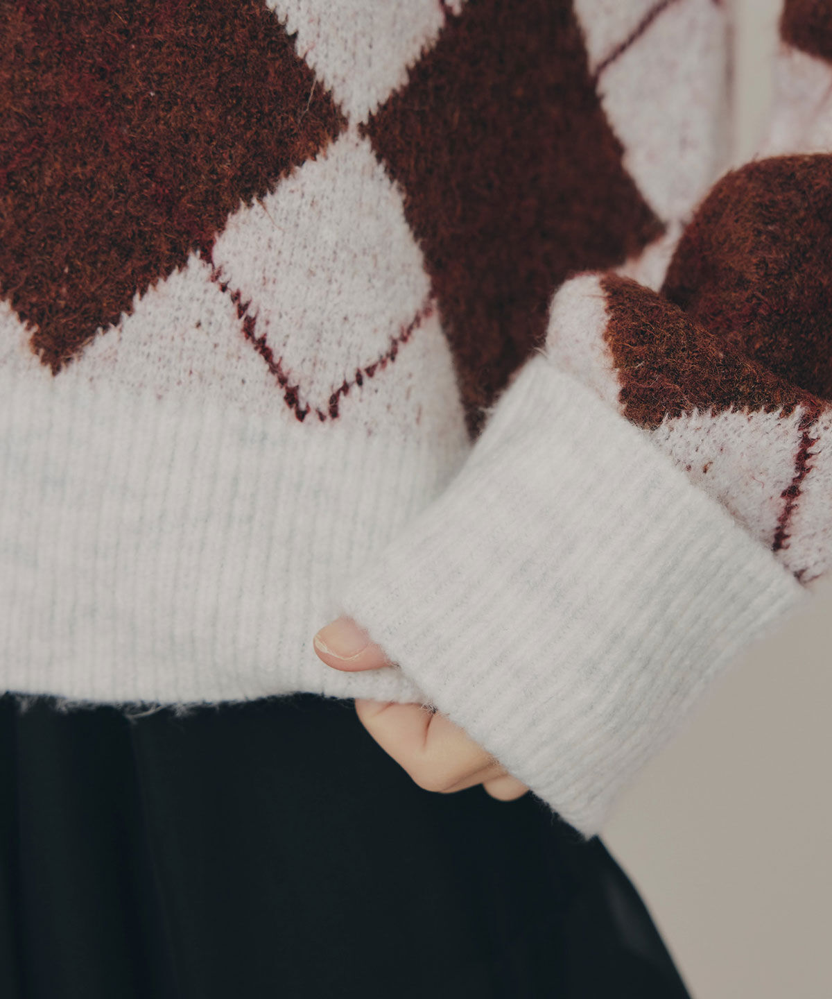 REDYAZEL「アーガイルVネックニットプルオーバー」|ニット・セーター|