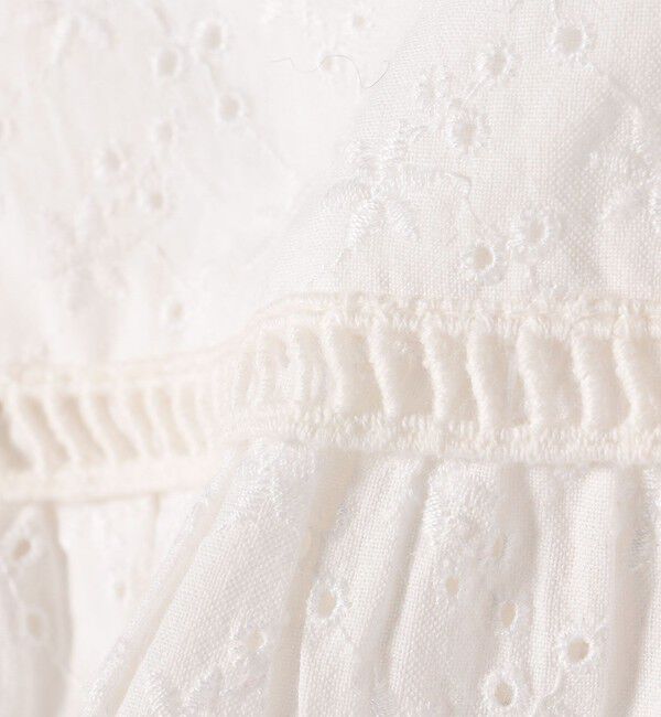 SHIPS any「SHIPS any:〈洗濯機可能〉エンブロイダリー シャンブレー フレア ギャザー ブラウス」|シャツ・ブラウス|