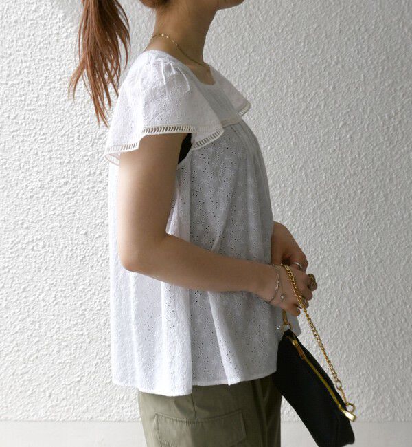 SHIPS any「SHIPS any:〈洗濯機可能〉エンブロイダリー シャンブレー フレア ギャザー ブラウス」|シャツ・ブラウス|