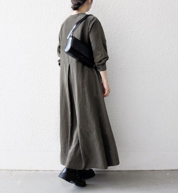 SHIPS any「SHIPS any:〈洗濯機可能〉ピーチスキン クルーネック ポケット フレア ワンピース」|ワンピース|