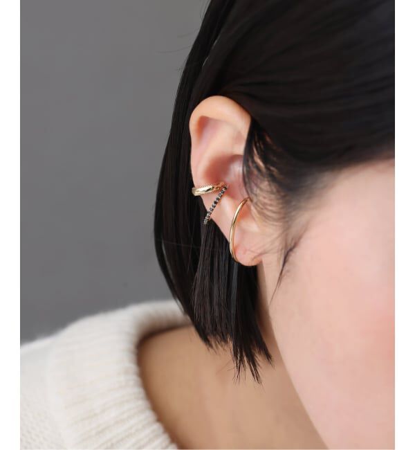 Lilas by Spick&Span「オーバルブラックダイヤエタニティーイヤーカフK10（片耳）」|イヤーカフ|