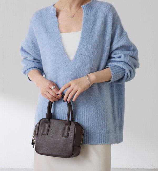  「エアリー深Vニット」|ニット・セーター|