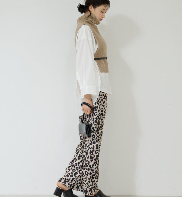  「ワイドドロストサテンパンツ」|チノ|