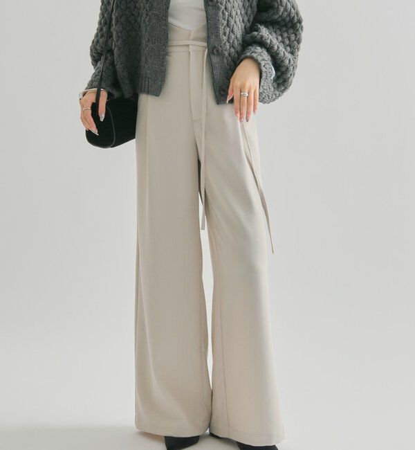  「ウェーブベルトスラックス」|チノ|アイボリー