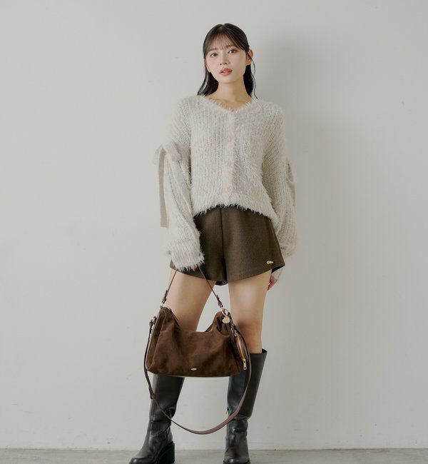  「【2サイズ展開あり】ブローチ付きコンパクトショートパンツ」|チノ|