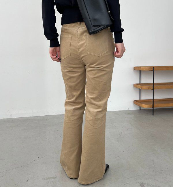  「【新色/レイヤード対応】コーデュロイフレアパンツ」|チノ|