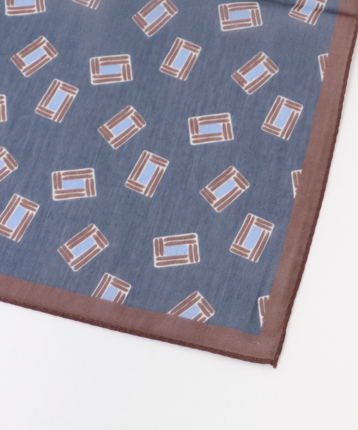 URBAN RESEARCH DOORS「LIFE STYLE TAILOR　BBCプリントチーフ」|ハンカチ|