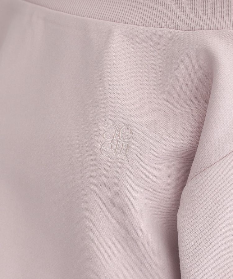 earth music&ecology「ショート丈ワンポイント刺繍オフショルスウェット」|スウェット・ジャージ|