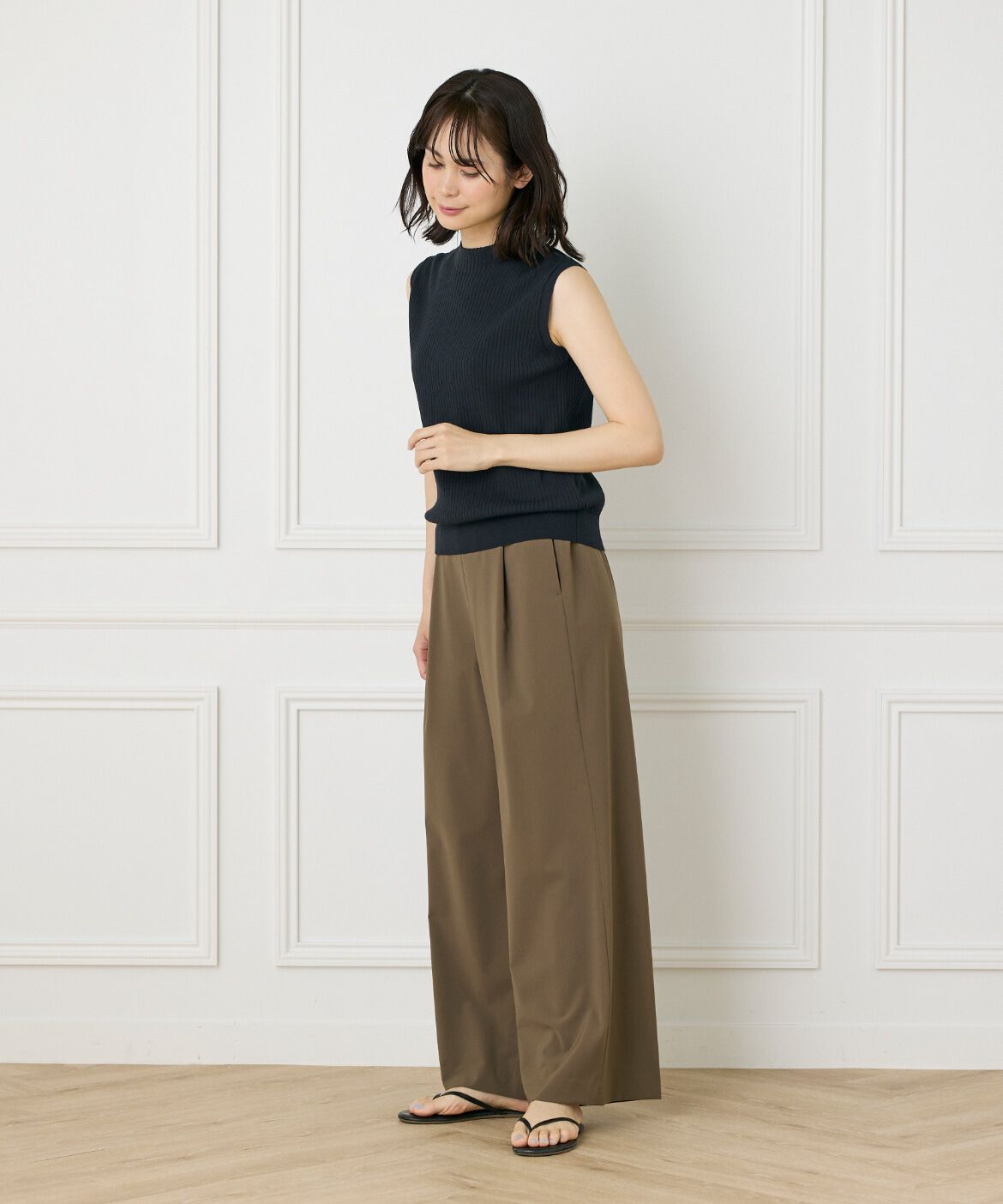 INED「《大きいサイズ》ノースリーブワイドリブニット」|ニット・セーター|