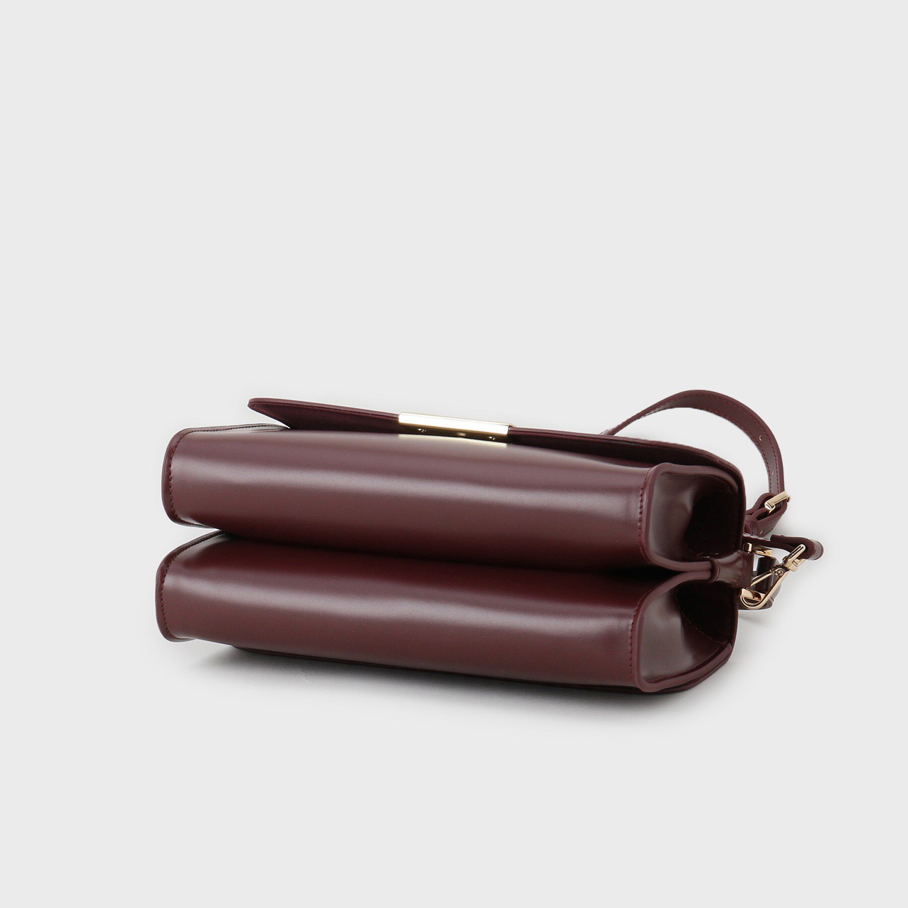 UNTITLED「ツーフェイスショルダーバッグ」|ショルダー・メッセンジャー|