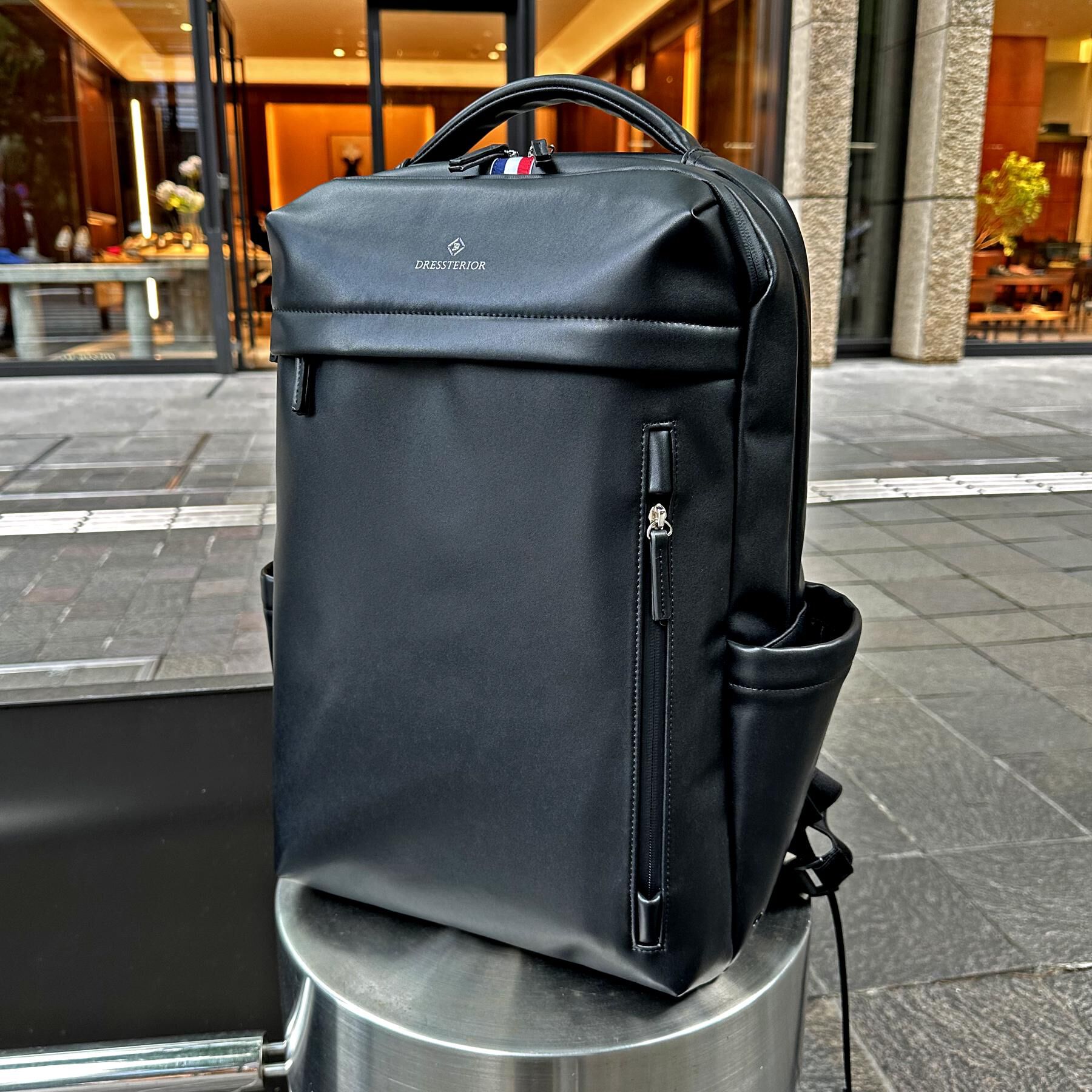 DRESSTERIOR「【荷重軽減/MonoMAX3月号掲載】サスペンション リサイクルレザーバックパック」|リュック|ブラック(019)