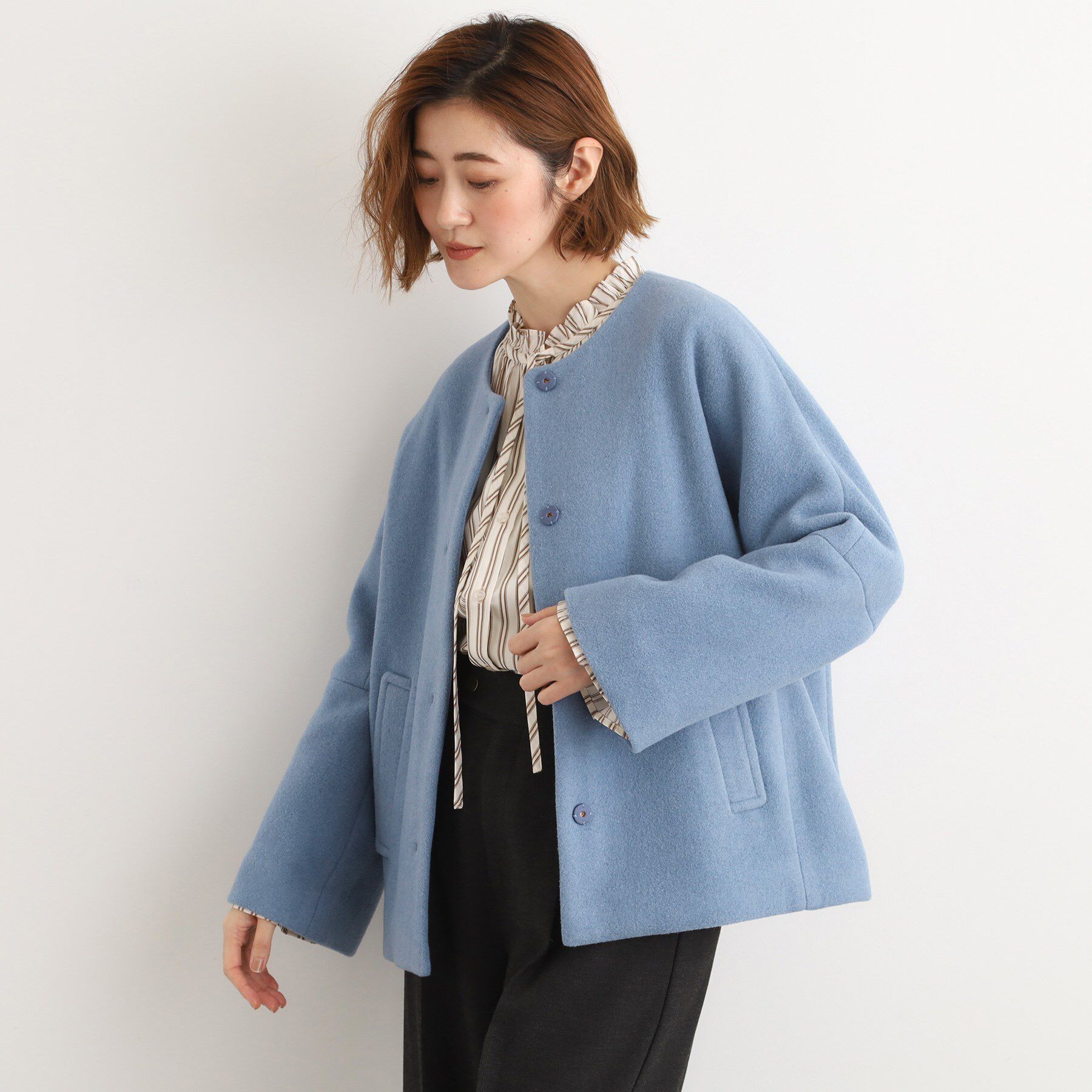 grove「【ウール混】軽やかに羽織れるショートコート」|ノーカラーコート|