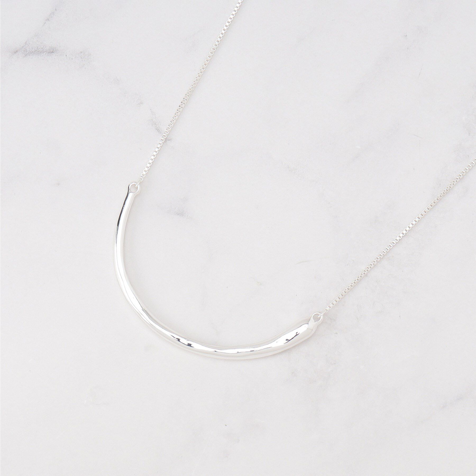 INDIVI「ラウンドショートネックレス」|ネックレス|シルバー(006)