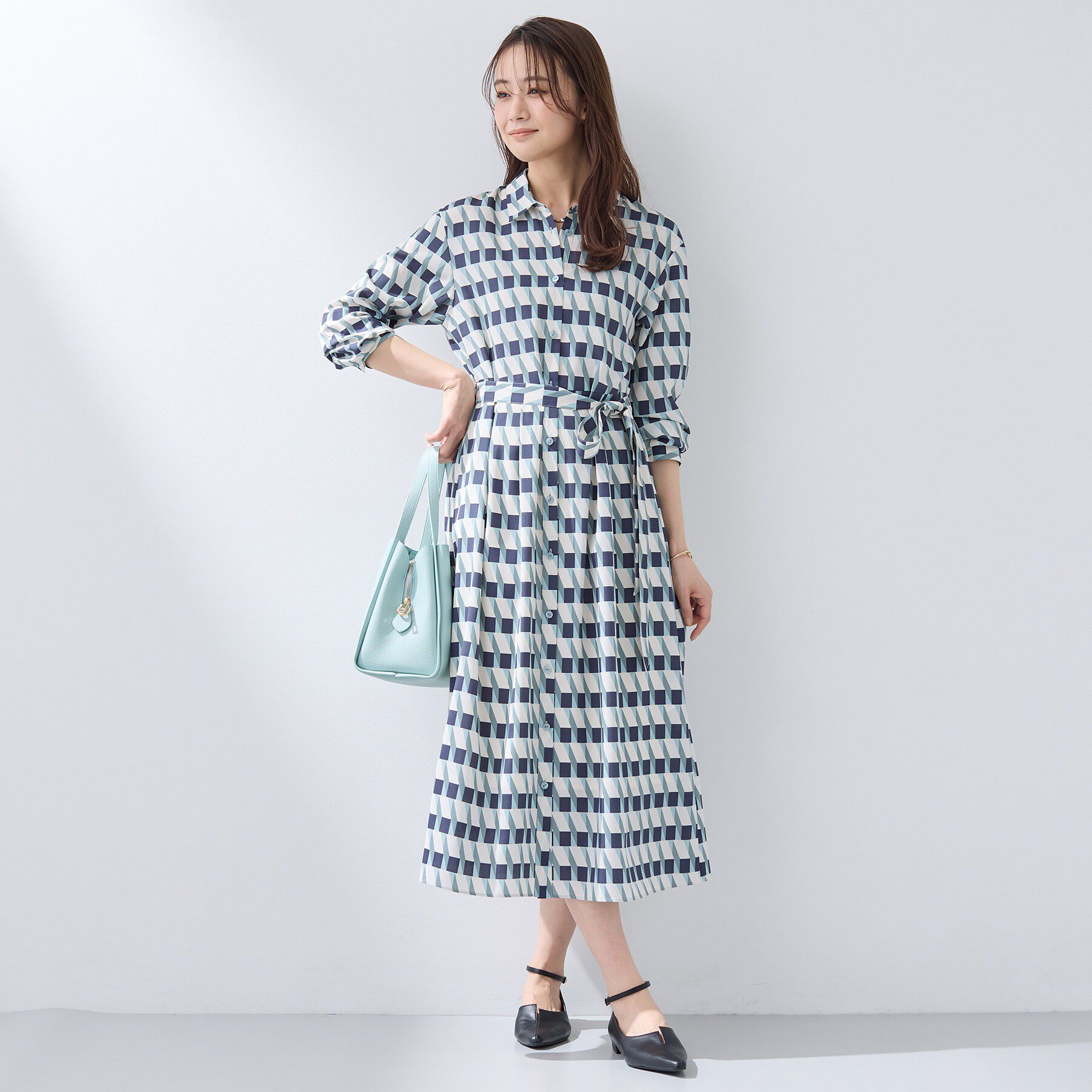 INDIVI「【洗える／2WAY】ベルト付き ジオメトリック柄 シャツワンピース」|ワンピース|