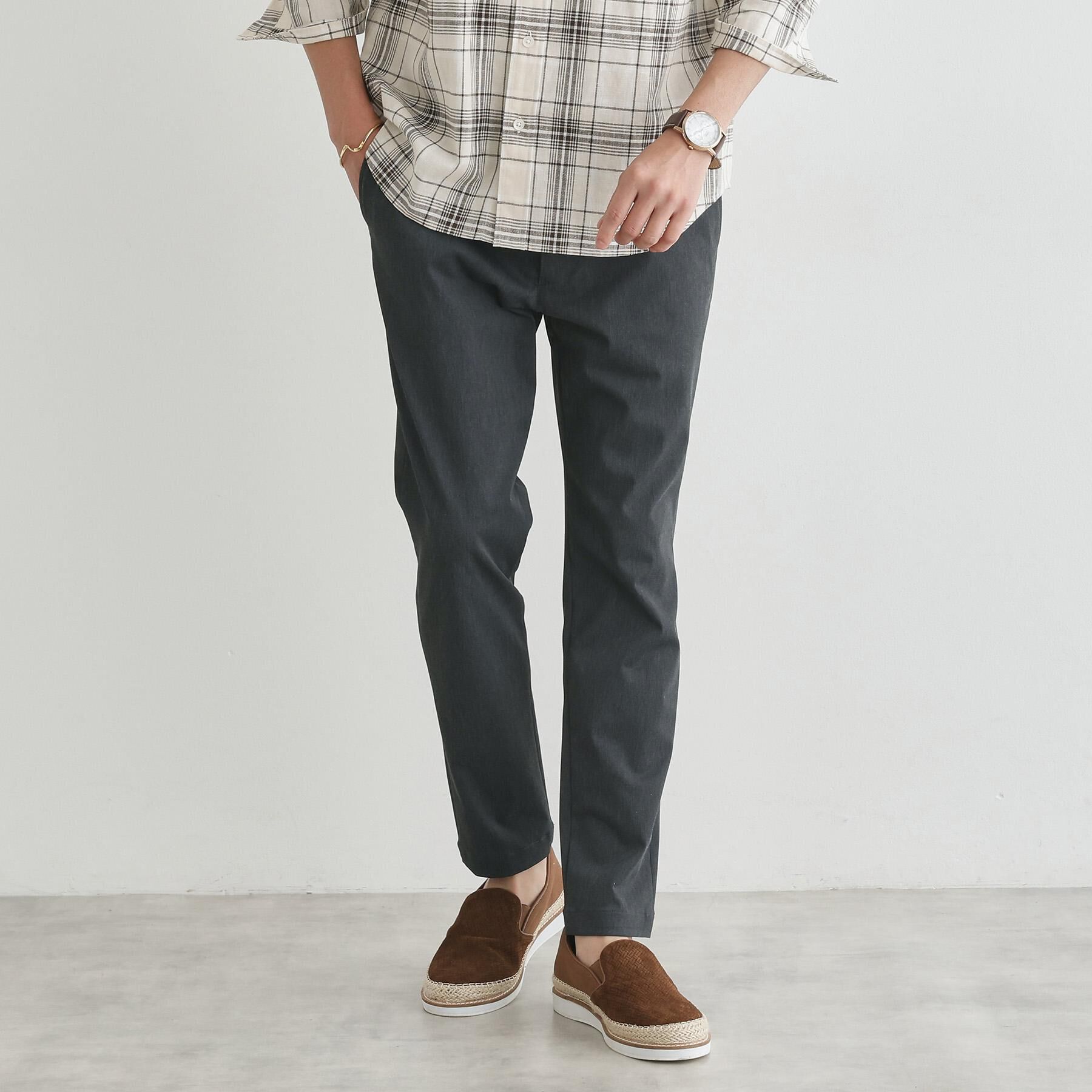 TAKEO KIKUCHI「【LIMITED】ワンダーシェイプ 360&deg;ストレッチ テーパードスキニーパンツ」|その他|チャコールグレー(0