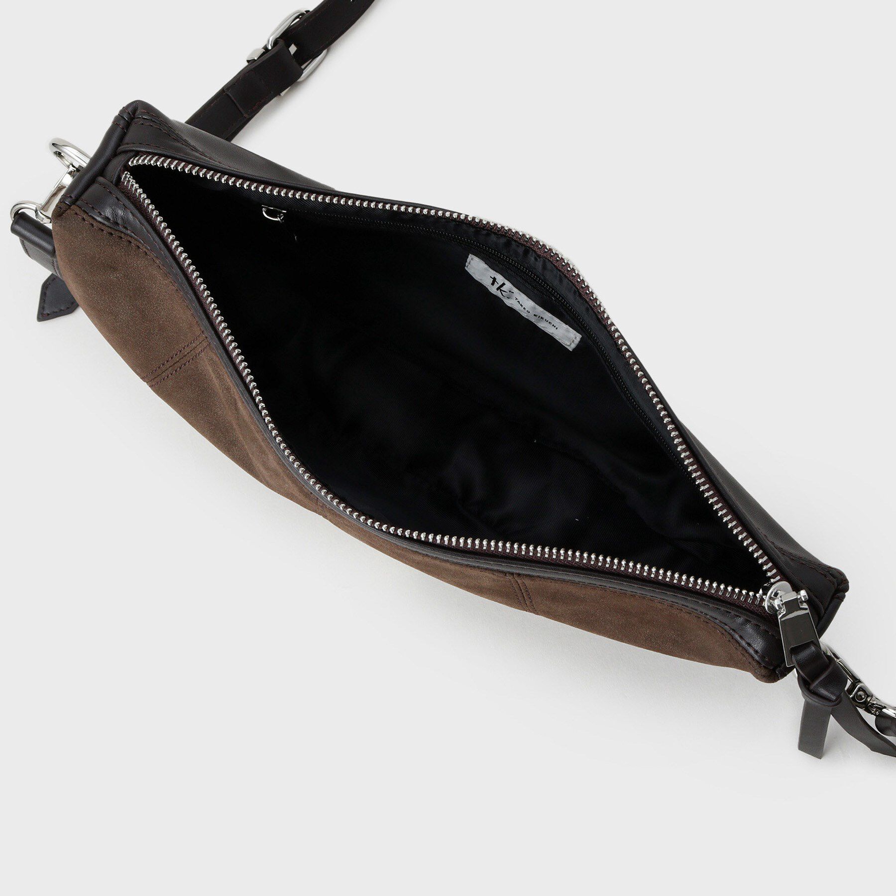 tk.TAKEO KIKUCHI「アシンメトリーハーフムーンショルダーバッグ」|ショルダー・メッセンジャー|