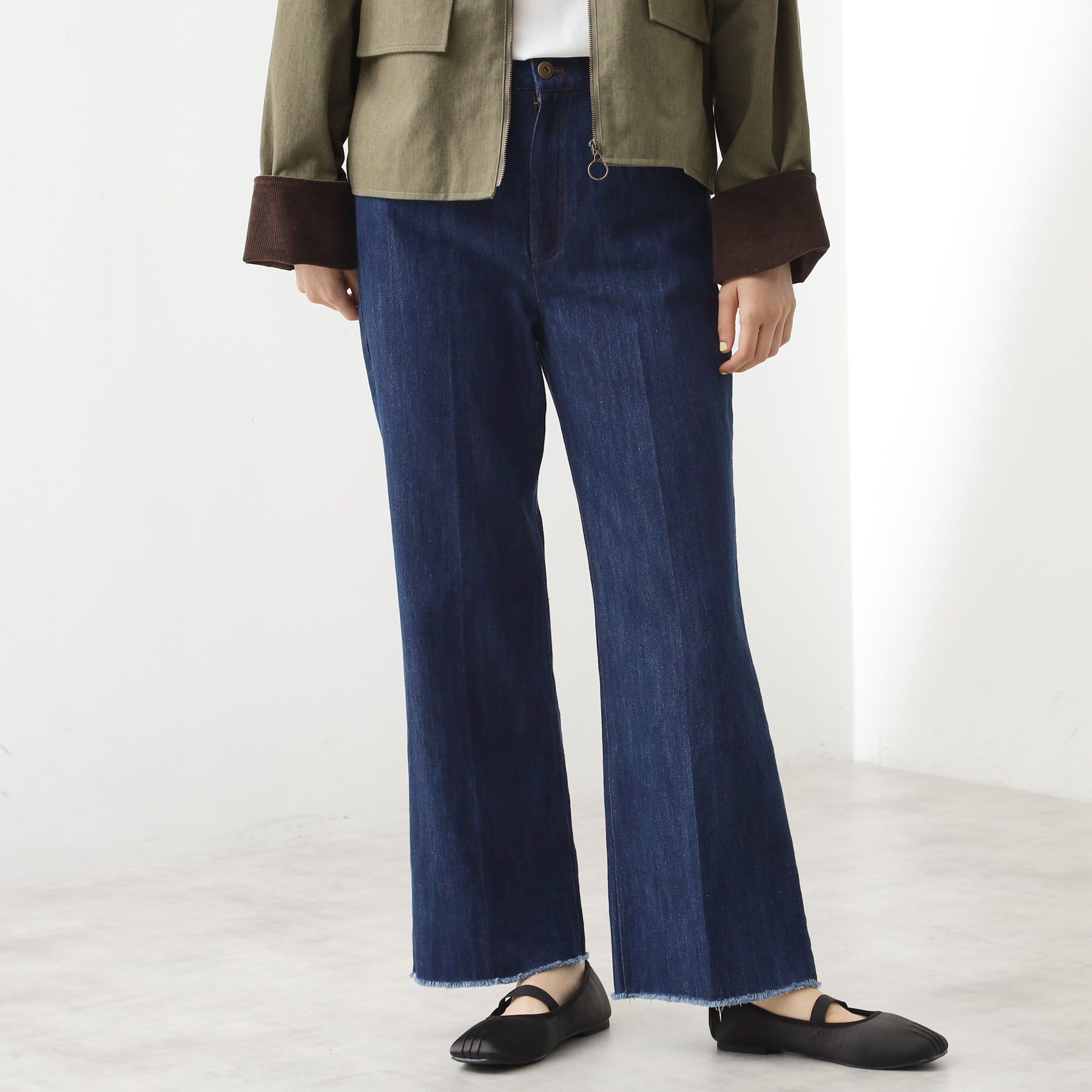 THE SHOP TK「デニムフレアパンツ【洗濯機可】」|デニム|ネイビー(094)