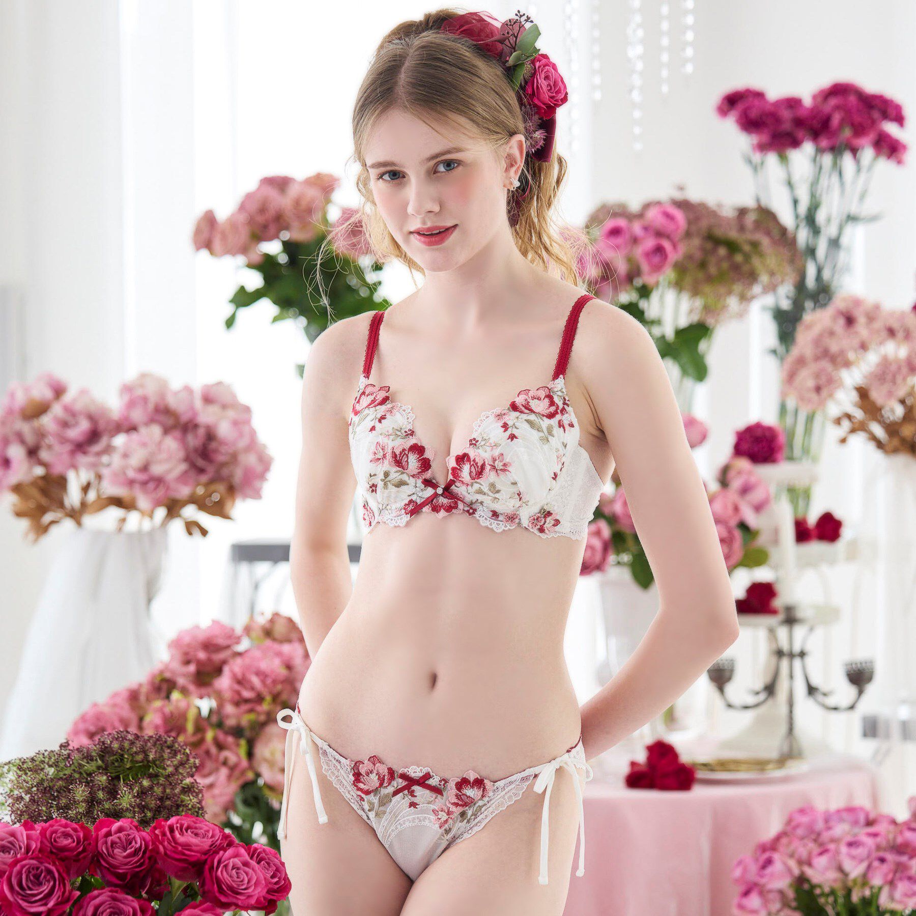 Risa Magli「サリー ブラジャー （G-H） ＜V Make Type＞」|インナー|