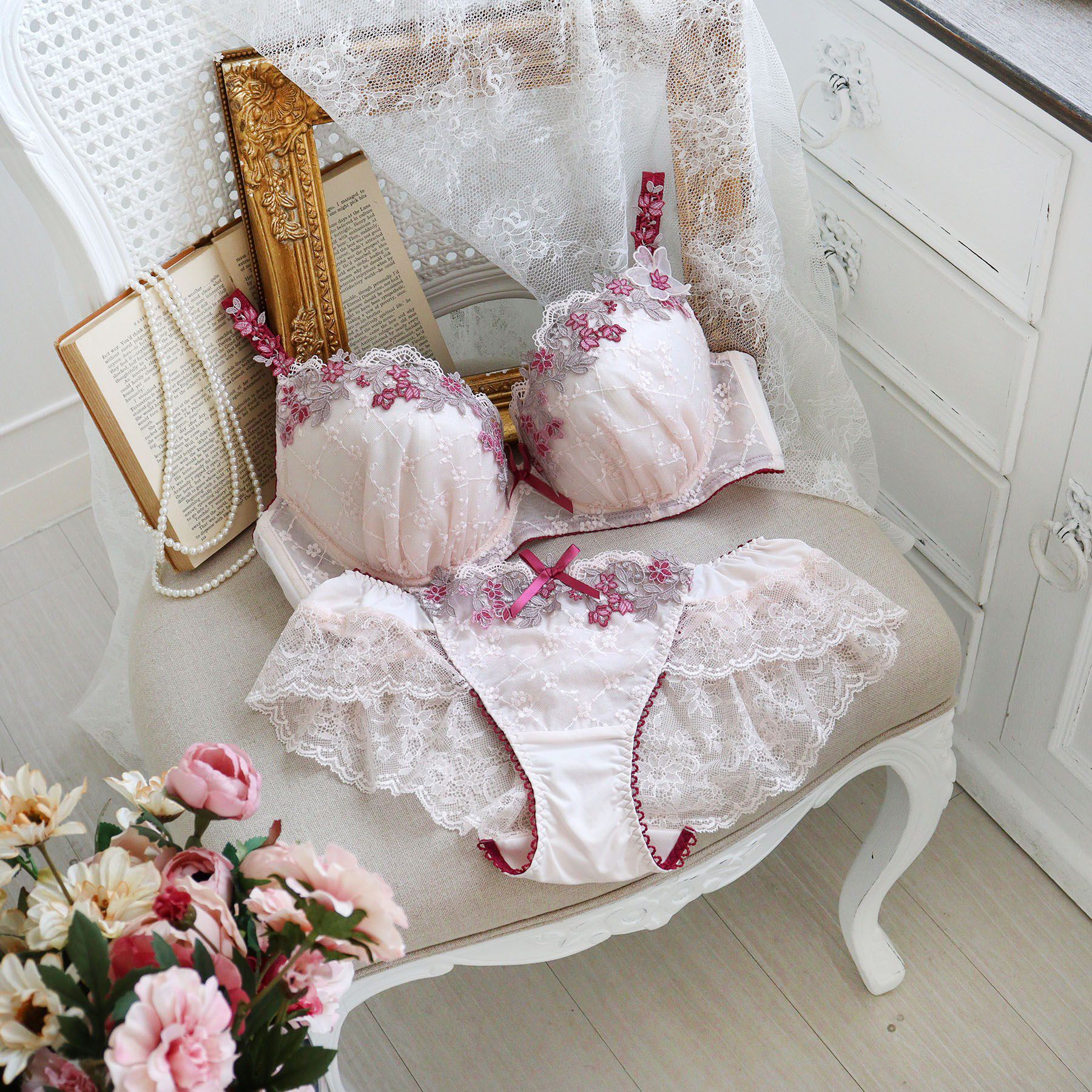 Risa Magli「ジニー ブラジャー （G-H） ＜バストアップタイプ＞」|インナー|