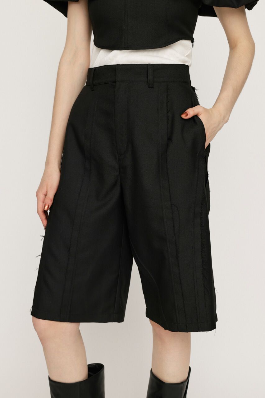 SLY「CUTOUT MIDDLE ショートパンツ」|その他|BLK