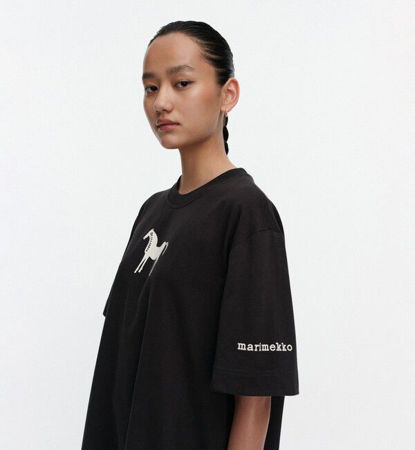 Marimekko「Rastit Musta Tamma Placement ワンピース」|ワンピース|