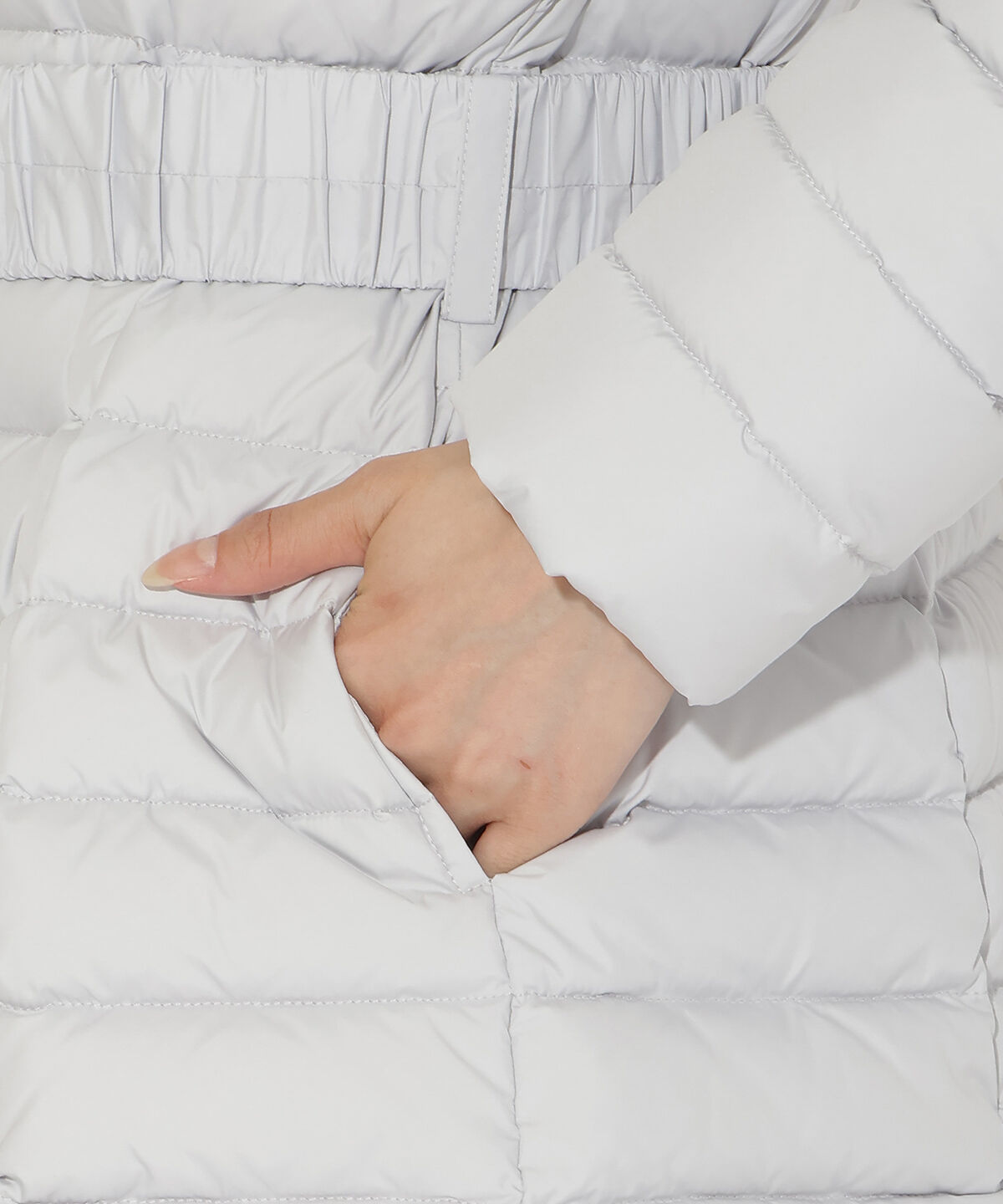 アンドクチュール「ベルト付きFOXファーミドル丈ダウン」|ダウン|