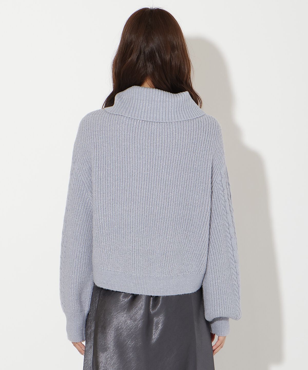 アンドクチュール「ラメケーブルタートルニットプルオーバー」|ニット・セーター|