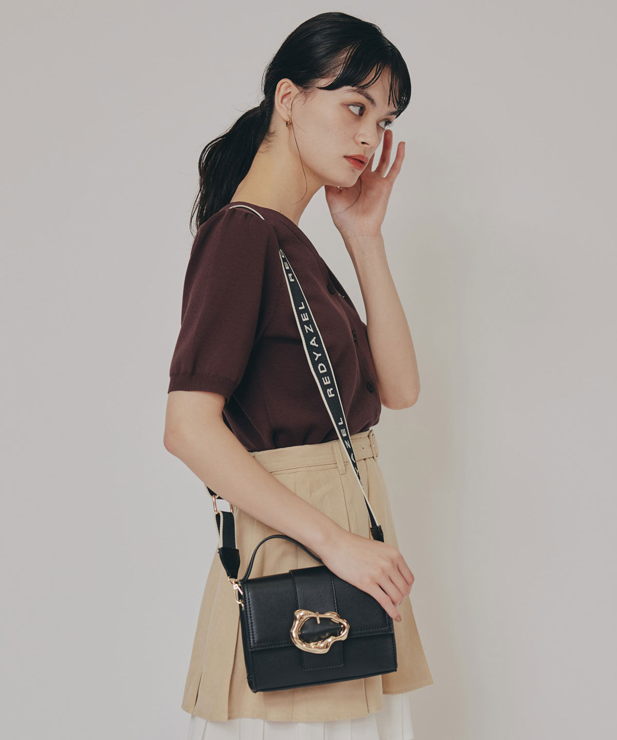 REDYAZEL「バックルデザインロゴストラップミニバッグ」|ショルダー・メッセンジャー|