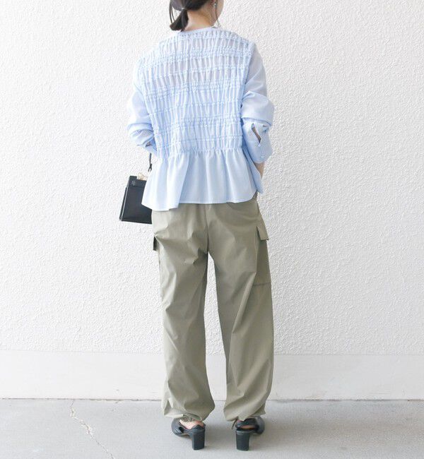 SHIPS any「【WEB限定】SHIPS any:〈洗濯機可能〉シアー シャーリング プチフリル ペプラム ブラウス」|シャツ・ブラウス|