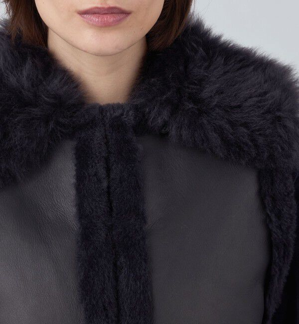 TOMORROWLAND collection「ナッパランムートン リムーバルカラージレ」|ダウンベスト・ベスト|