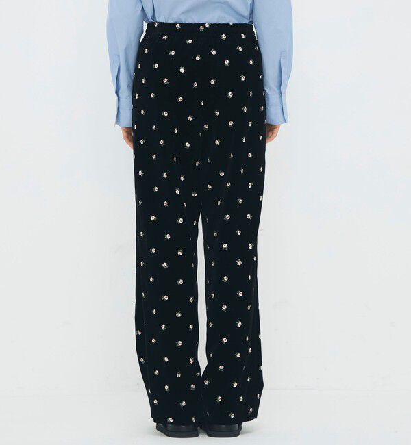 CABaN「ベロア PETIT ROSEプリントパンツ」|チノ|