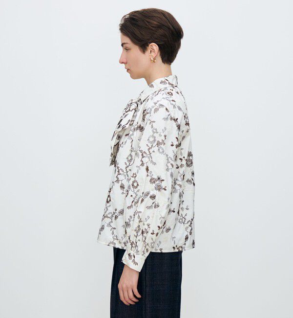 TOMORROWLAND collection「タフタフラワーエンブロイダリー ボリュームボウタイブラウス」|シャツ・ブラウス|