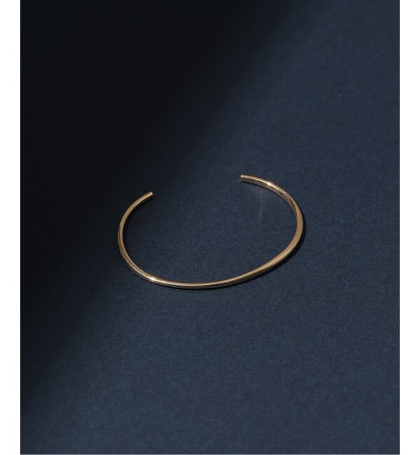 Lilas by Spick&Span「《予約》2.5パイプC型バングルワイド K10」|ブレスレット・バングル|ゴールド