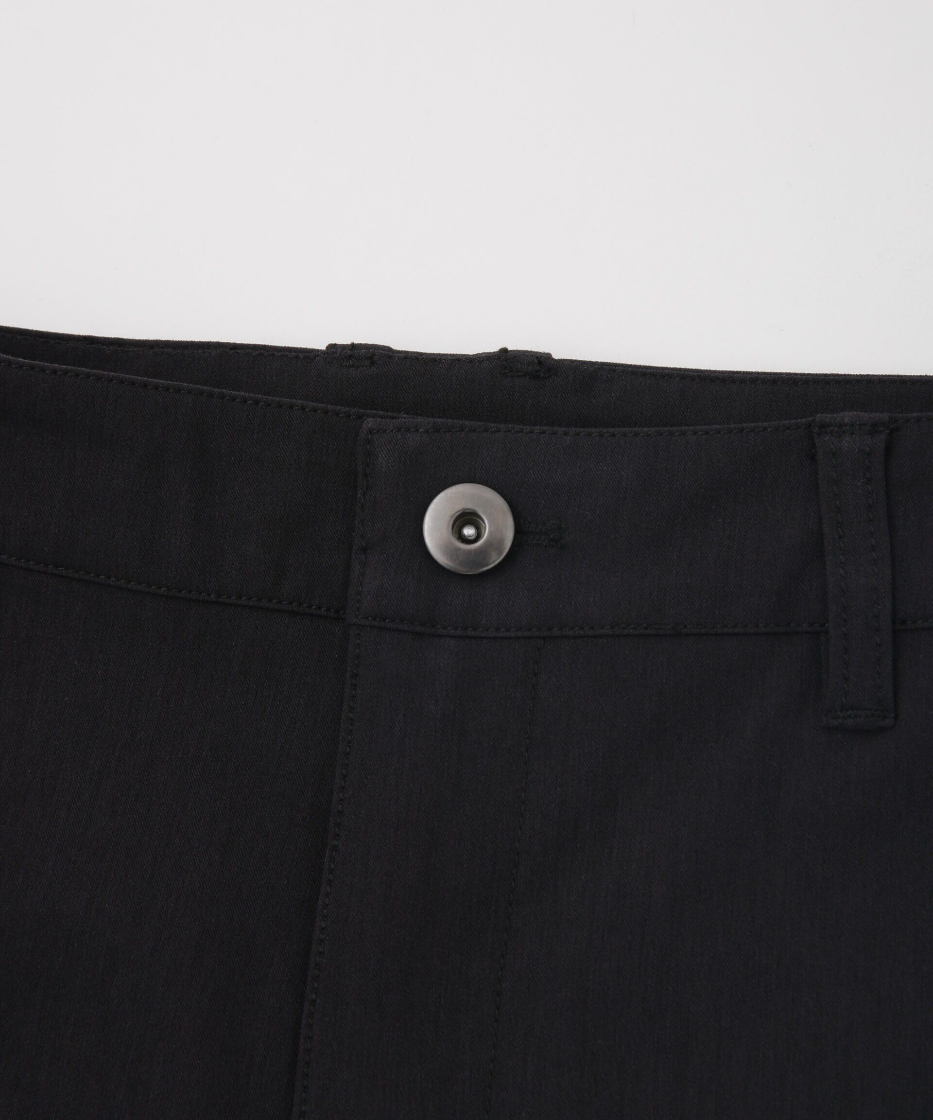 nano･universe「beats per minute/タック入りフレアパンツ」|チノ|