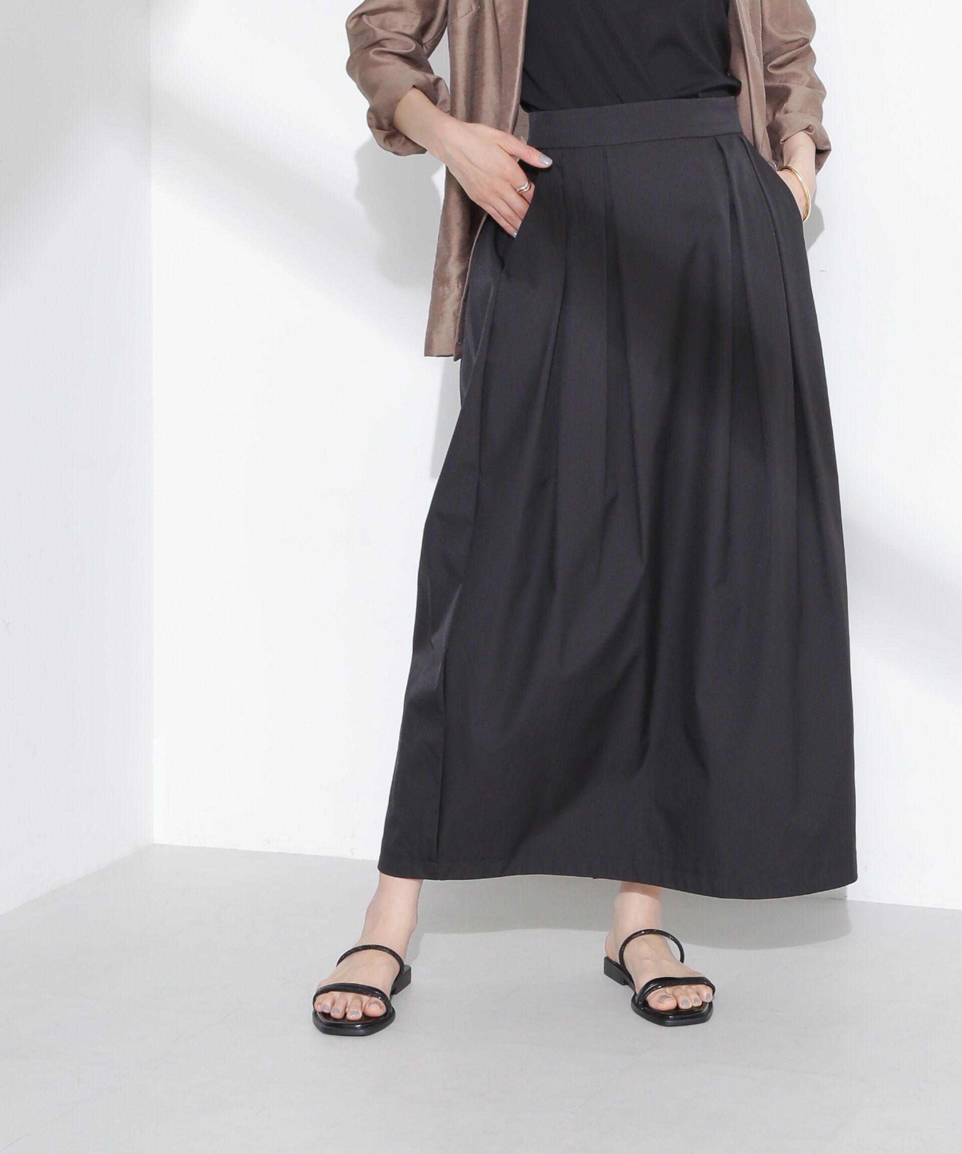 nano･universe「タックコクーンスカート」|スカート|ブラック