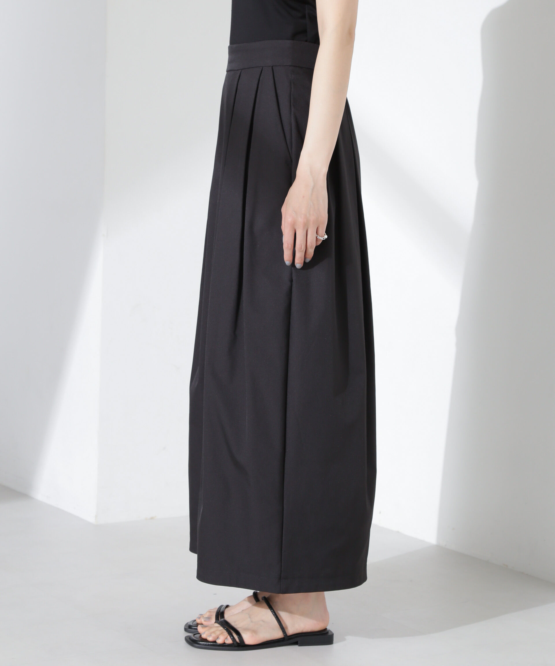 nano･universe「タックコクーンスカート」|スカート|