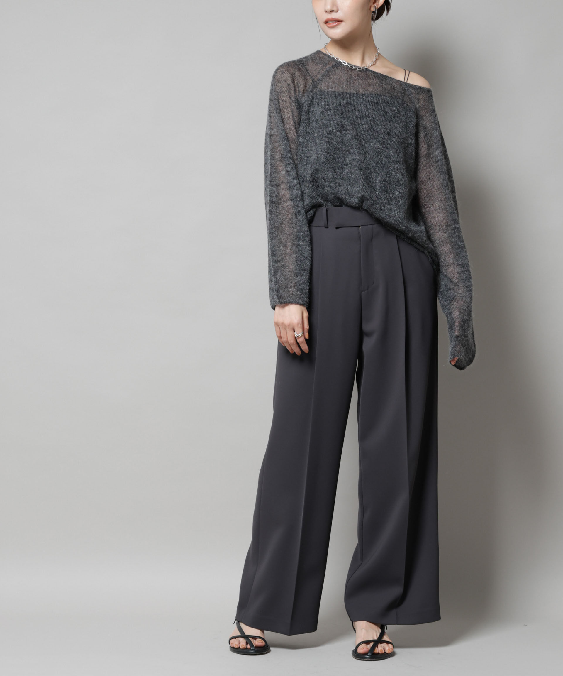 nano･universe「ツイルワイドスラックス」|チノ|チャコール3