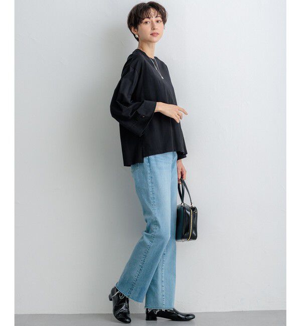 23区「【RED CARD TOKYO&times;23区】デニム フレアパンツ」|デニム|