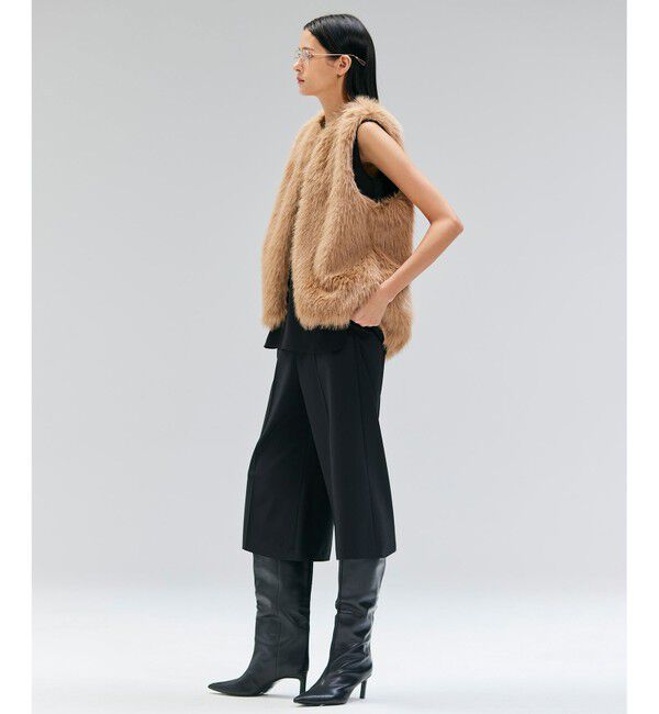 BEIGE,「【Precious 11月号掲載】ELSA / フェイクファージレ」|ベスト・ジレ|