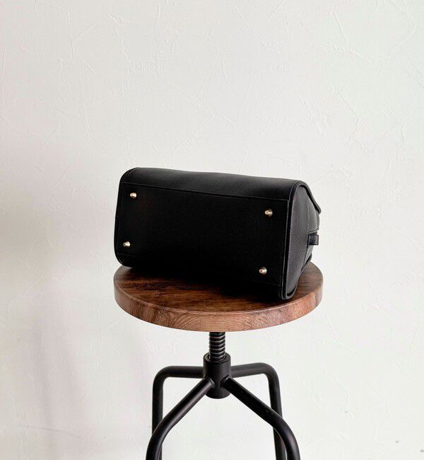 fredy emue「台形ファスナーボストンバッグ」|ショルダー・メッセンジャー|