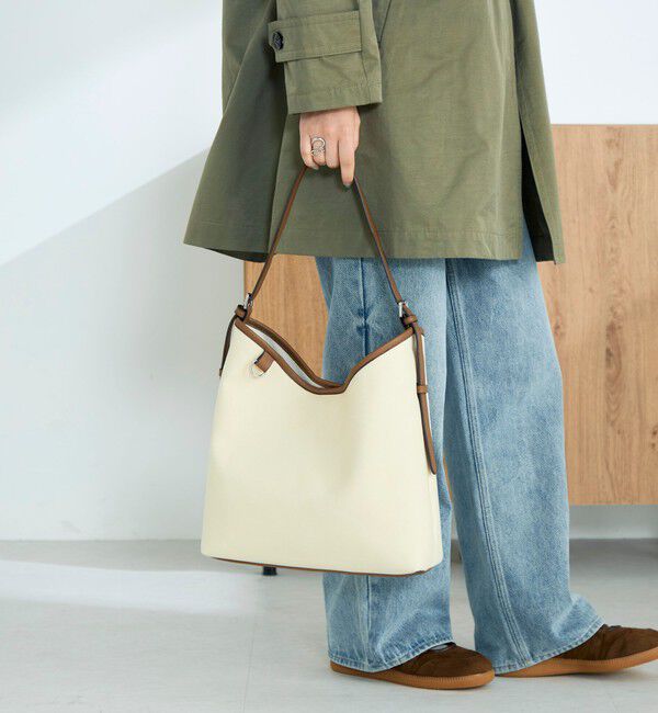 fredy emue「異素材コンビワンハンドルバッグ」|ショルダー・メッセンジャー|ホワイト系その他