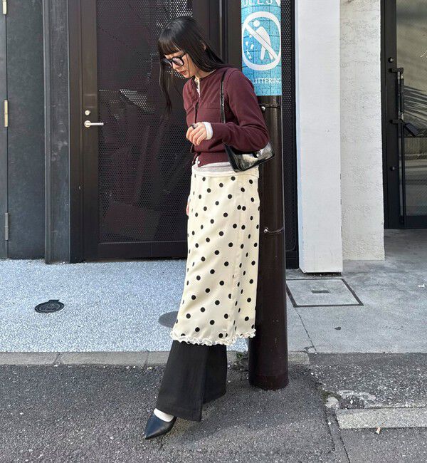 fredy emue「ストレッチフレアパンツ」|チノ|