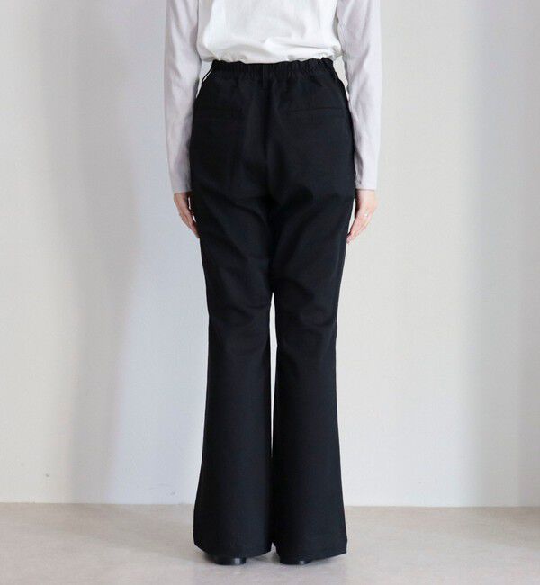 fredy emue「ストレッチフレアパンツ」|チノ|