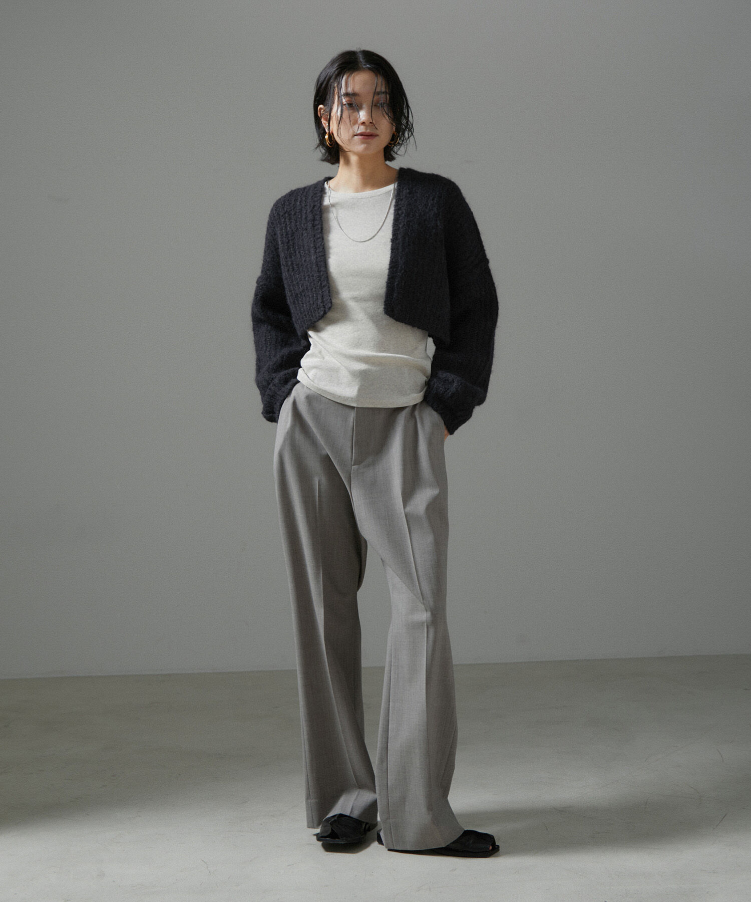 SALON adam et rope'「ファーアルパカフリンジクロップドカーディガン」|カーディガン|